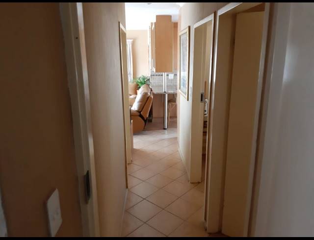 3 BEDROOM HOUSE SOLD IN THE ORCHARDS